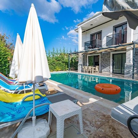 4 Bedroom Holiday Villa In Hisaroenue Oeluedeniz- Gold Rose فتحية المظهر الخارجي الصورة