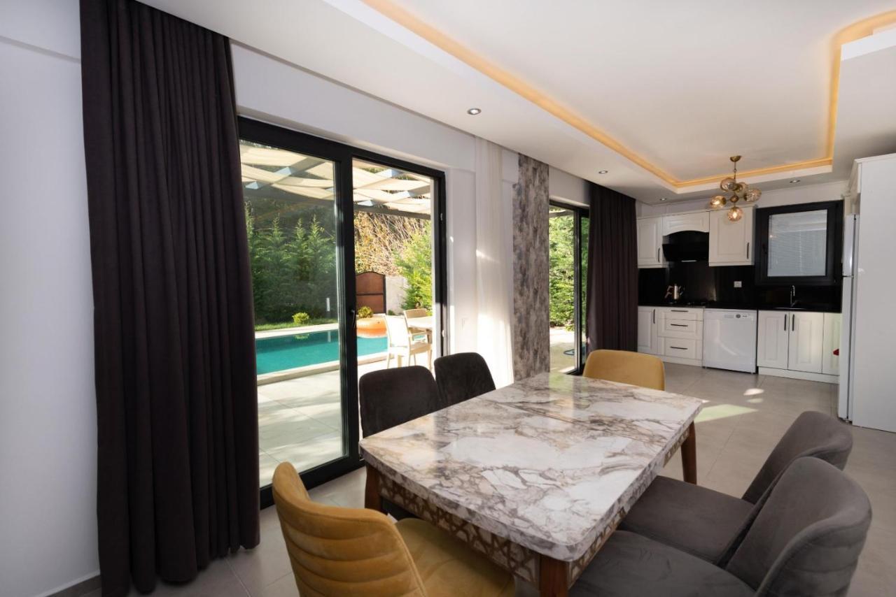 4 Bedroom Holiday Villa In Hisaroenue Oeluedeniz- Gold Rose فتحية المظهر الخارجي الصورة